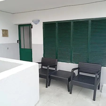 Phoenix Apartment *